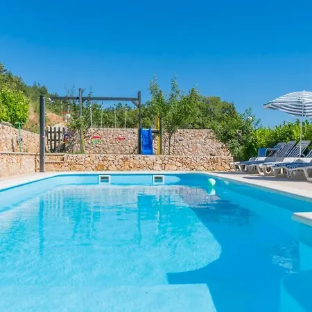 Vita- 3 Bedroom With Private Pool Σπίτι διακοπών